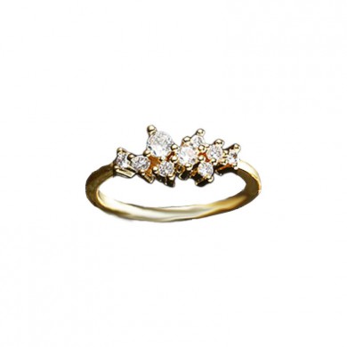 Anel Dourado com Zircônias