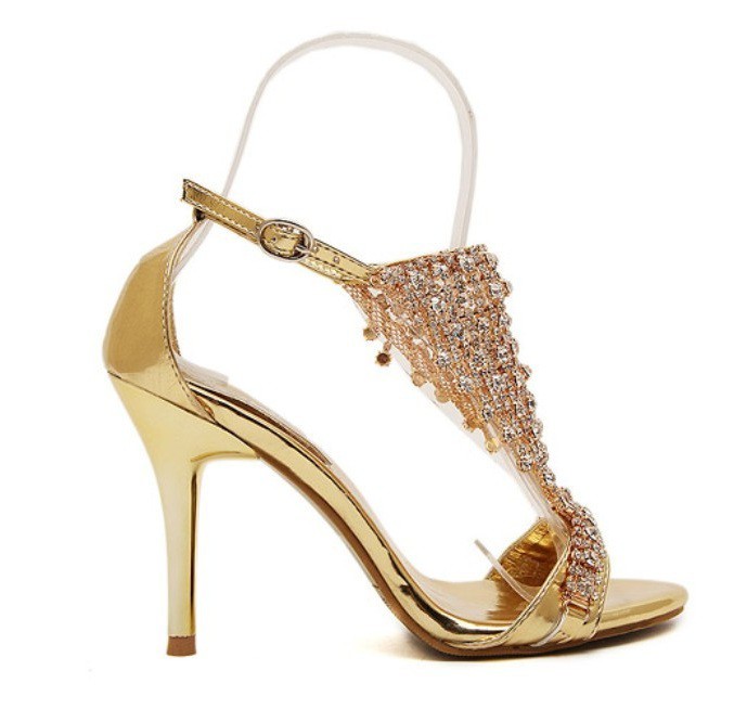sandalias douradas para casamento