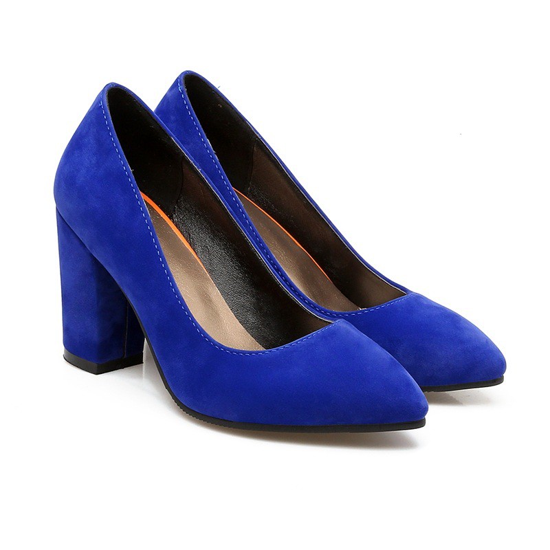 Sapato de salto azul royal 2025
