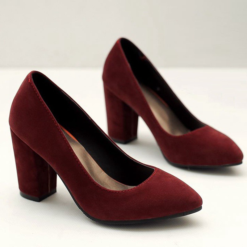 Scarpin Camur a Vinho com Salto Grosso Parise Joias