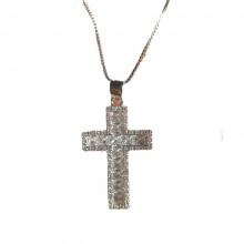 Colar com Cruz Cravejada